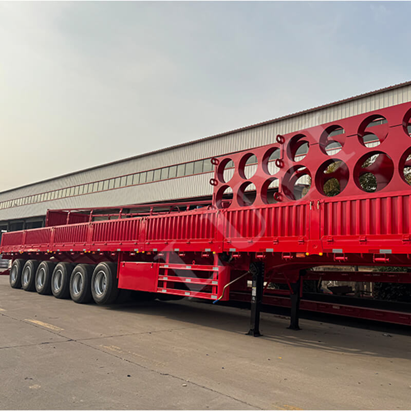 Correspondência precisa de requisitos: semirreboque Luyi de 3 eixos e 15,5 metros entregue a cliente liberiano