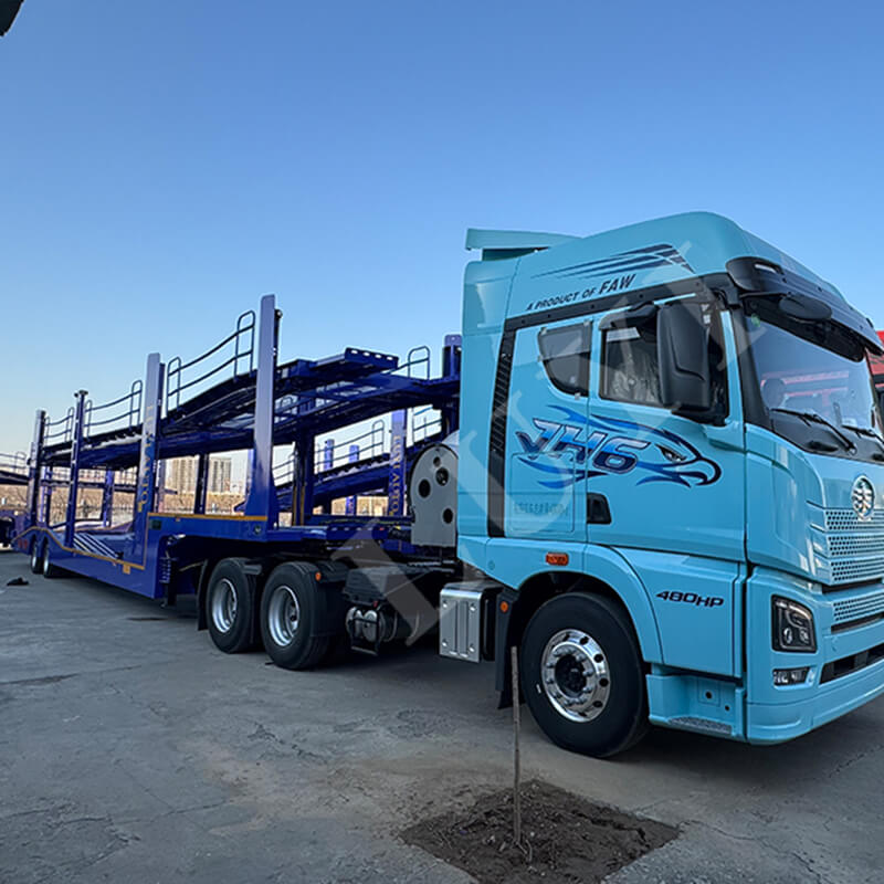 Atendendo com precisão às necessidades logísticas! Semirreboque transportador Luyi para 8 veículos entregue em Moçambique