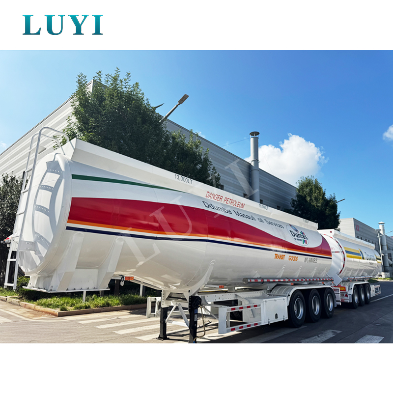 Entrega transfronteiriça demonstra força —— Semi-reboque tanque de petróleo de 3 eixos parte para a Argélia, capacitando a atualização da logística local