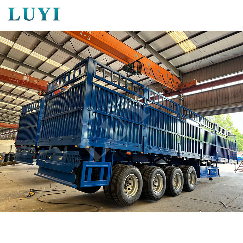 Novo impulso para a logística transfronteiriça: semirreboques de parede lateral de cinco eixos enviados com sucesso para Madagascar, fortalecendo os laços de cooperação de frete China-África