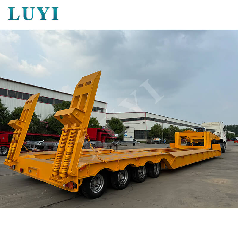 Estudo de caso: Trailer rebaixado personalizado de 4 eixos para o mercado de Botsuana