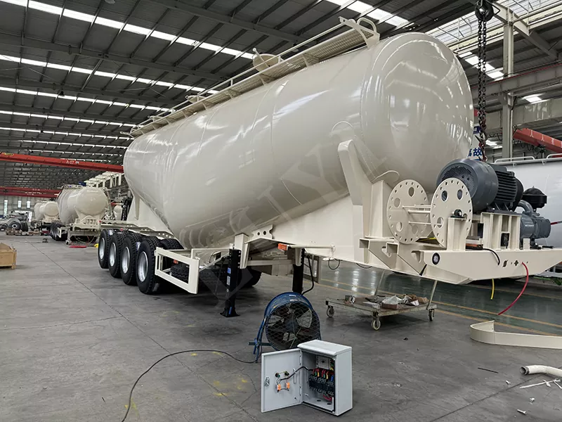 Semi-reboque de transporte de cinzas volantes