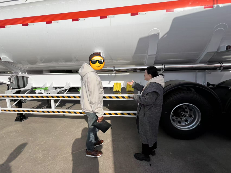 Como a Luyi Auto ajudou uma empresa de distribuição de combustível do Mali a melhorar a segurança, a capacidade e a confiabilidade do transporte de combustível Como a Luyi Auto ajudou uma empresa de distribuição de combustível do Mali a melhorar a segurança, a capacidade e a confiabilidade do transporte de combustível